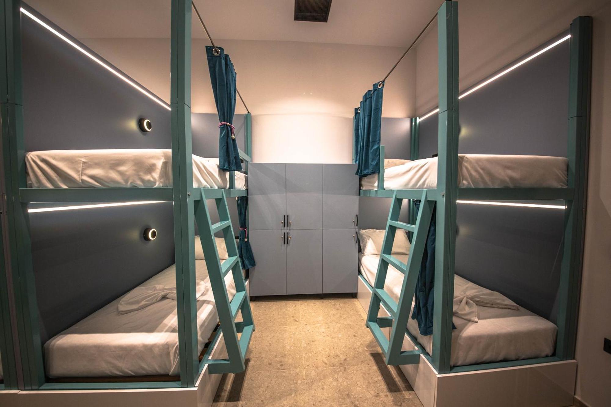 Vega 43 Hostel Саранда Екстер'єр фото