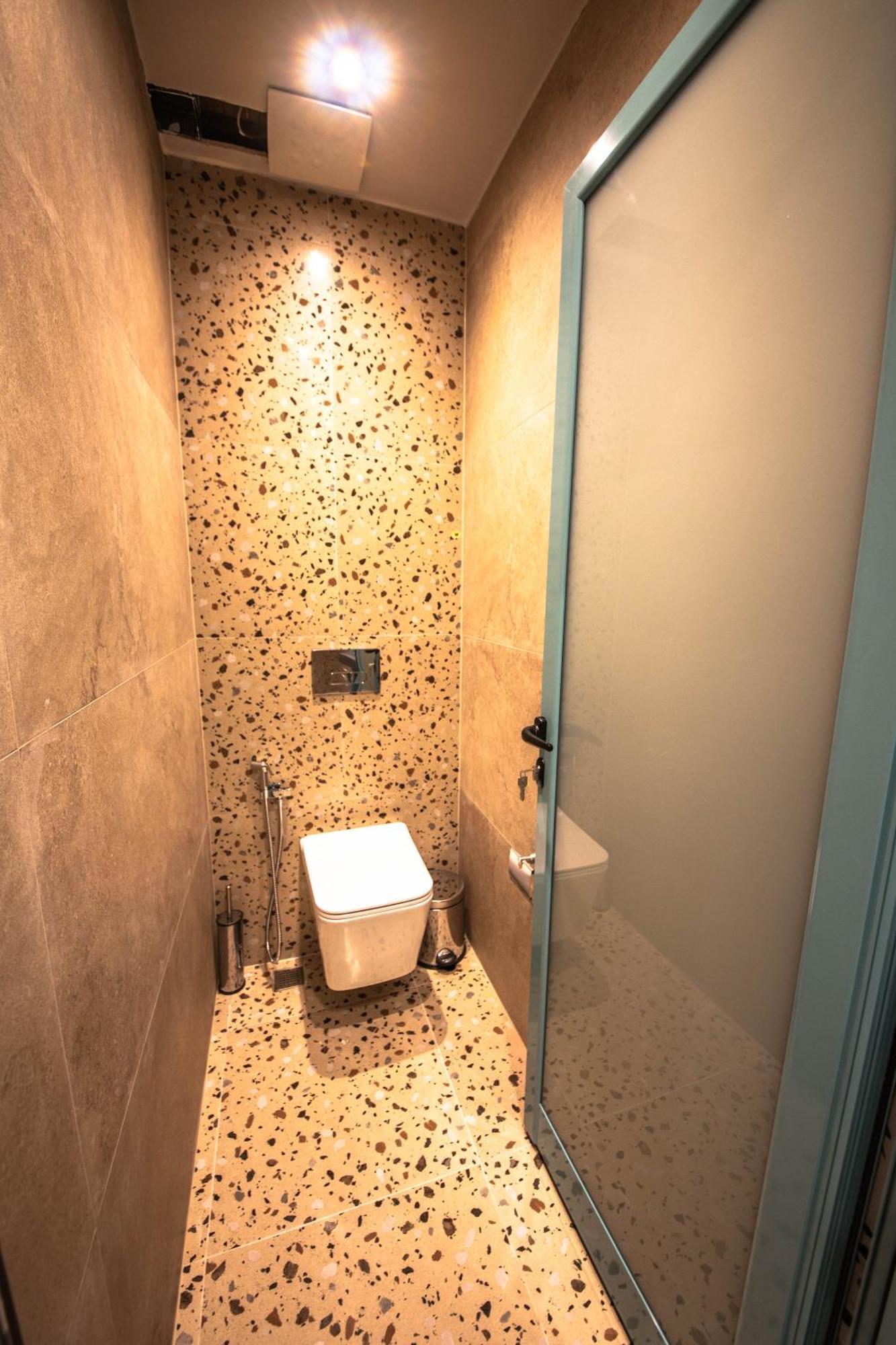 Vega 43 Hostel Саранда Екстер'єр фото